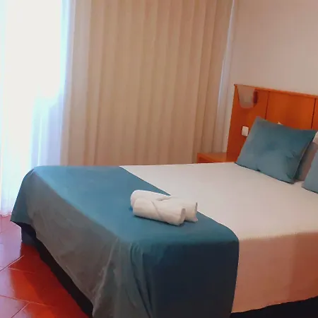 Otel Santa Cruz