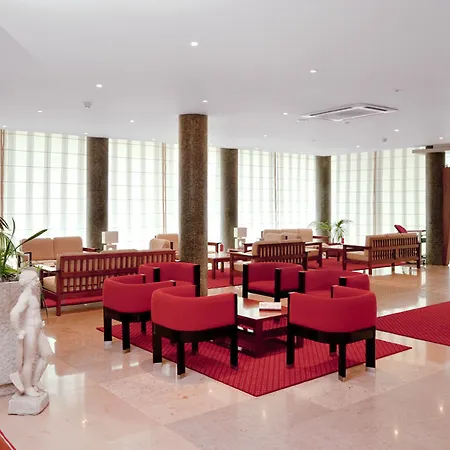 Hotel Santa Cruz Silveira (Lisbon)